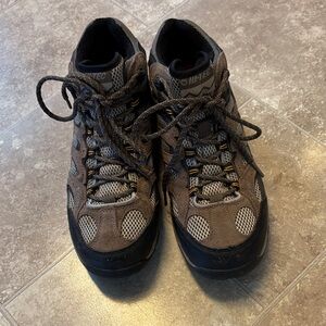 Hi-Tec Men’s Brown and Gray Mesh Athletic Hiking Shoes
